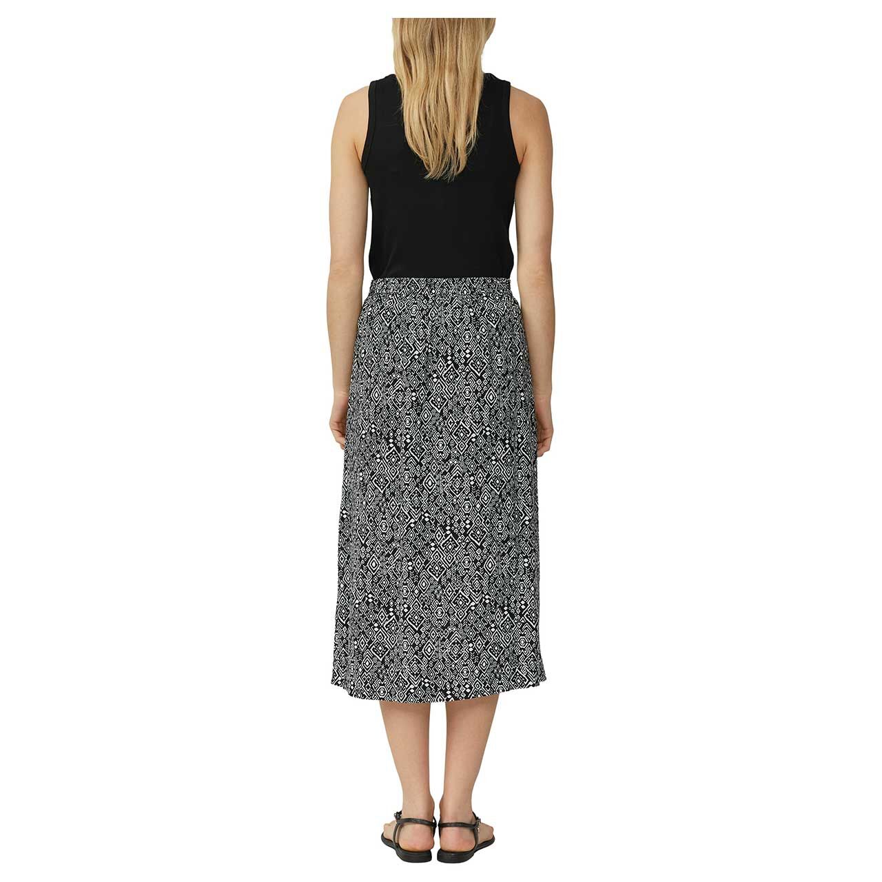 Rückansicht des getragenen Damen Rocks von s.Oliver in Schwarz mit Print