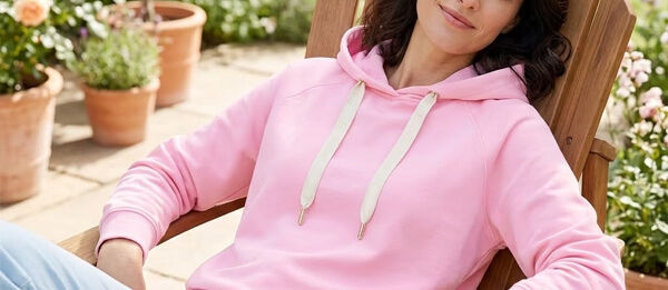 Pullover und Sweatshirts