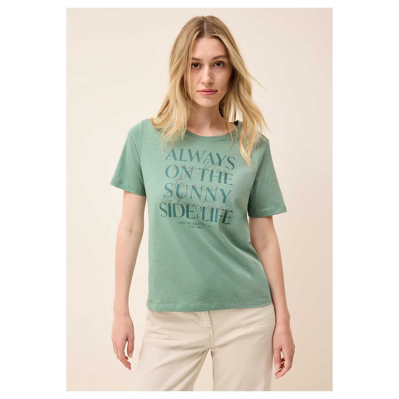 Damen T-Shirt Glitter Foil Print von Cecil in Pastellgrün, Nahansicht am Modell
