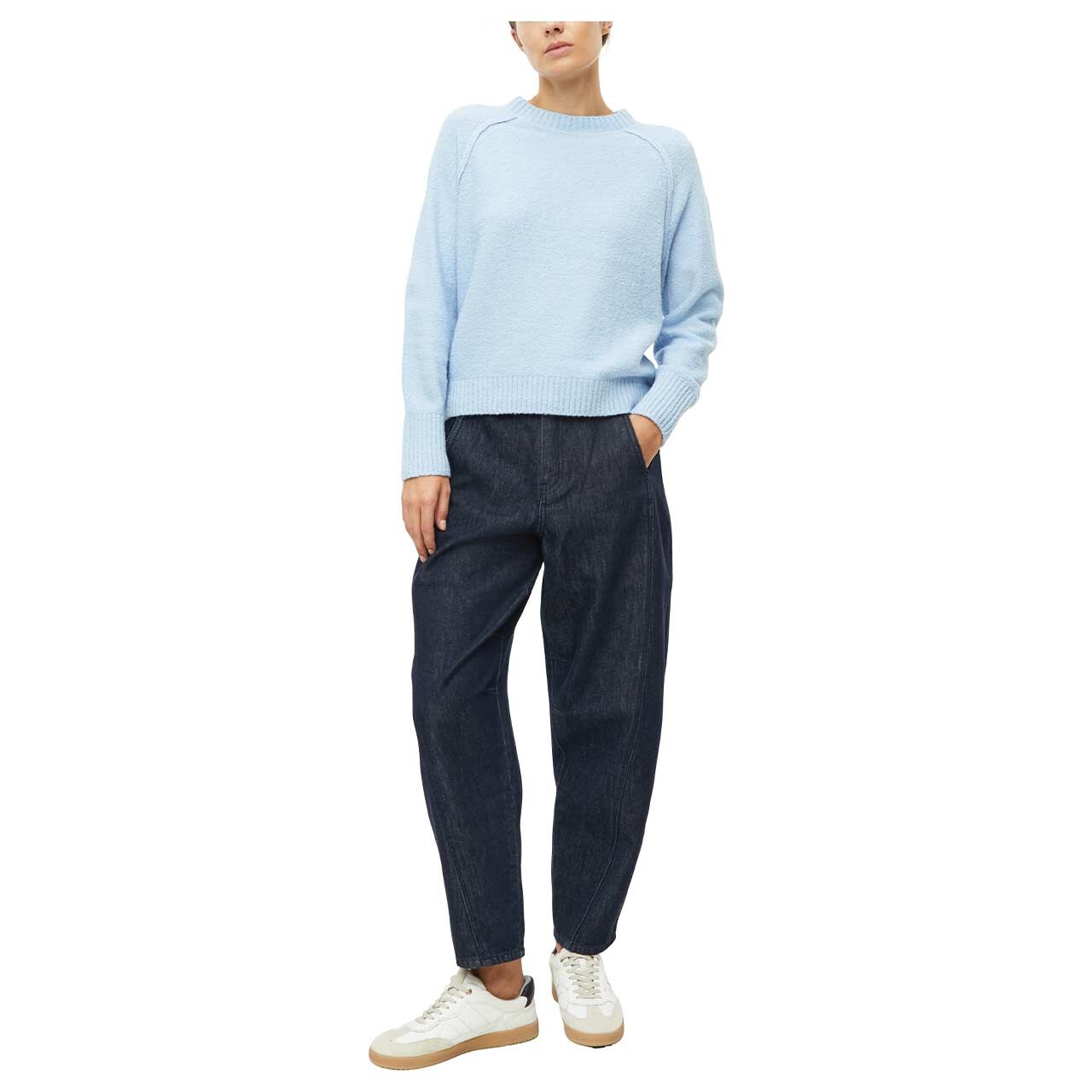 s.Oliver Damen Pullover in Hellblau, Ganzkörperansicht am Model hinten