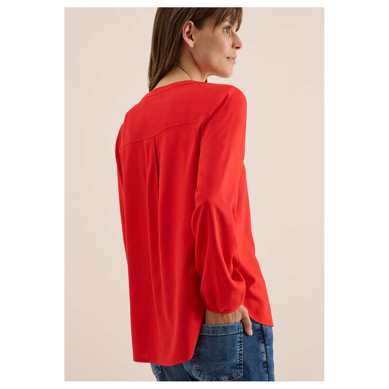 Damen Langarm Bluse Solid von Cecil in Rot, Rückansicht am Model