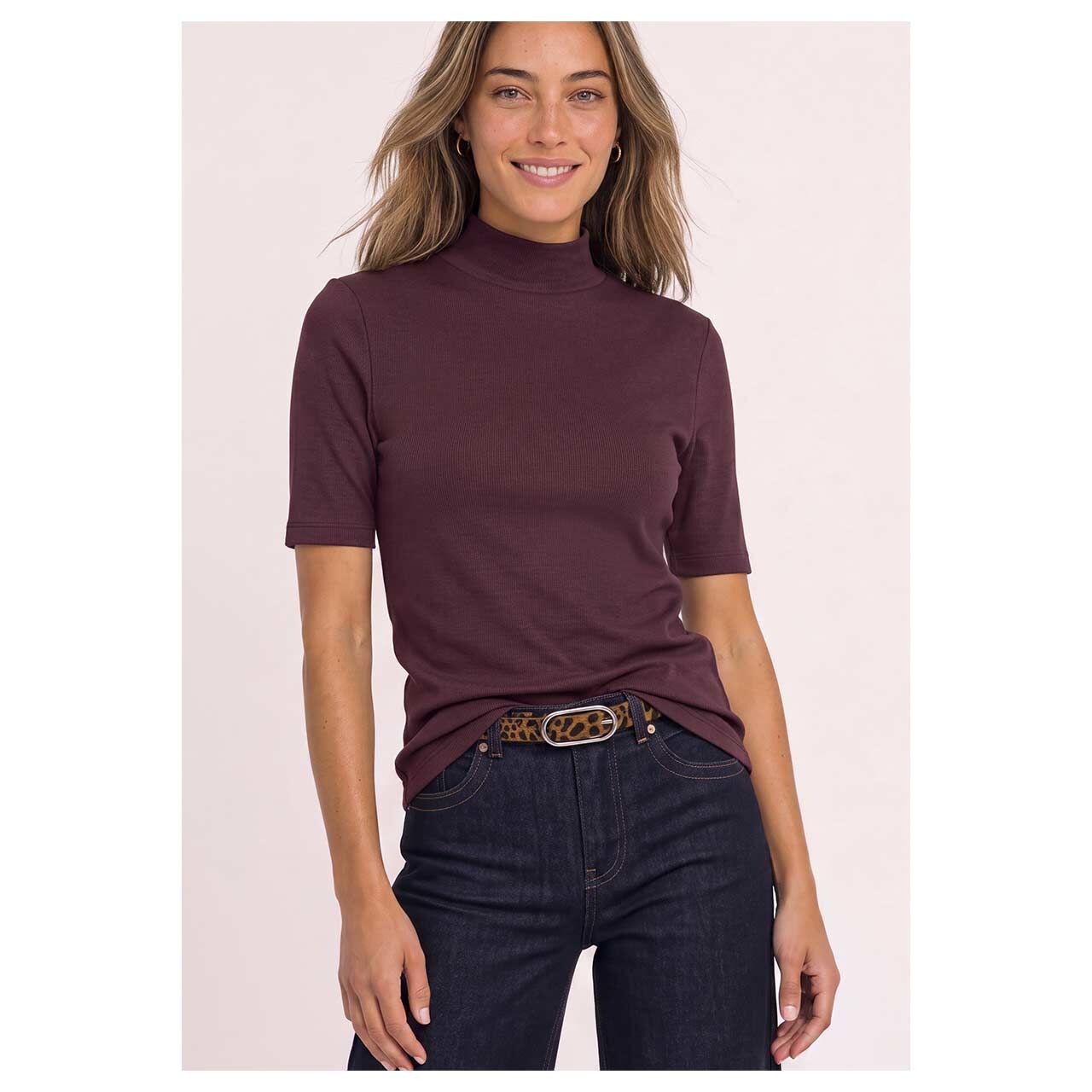 Damen T-Shirt Rib Turtle Neck von Street One in Lila, Vorderansicht am Model
