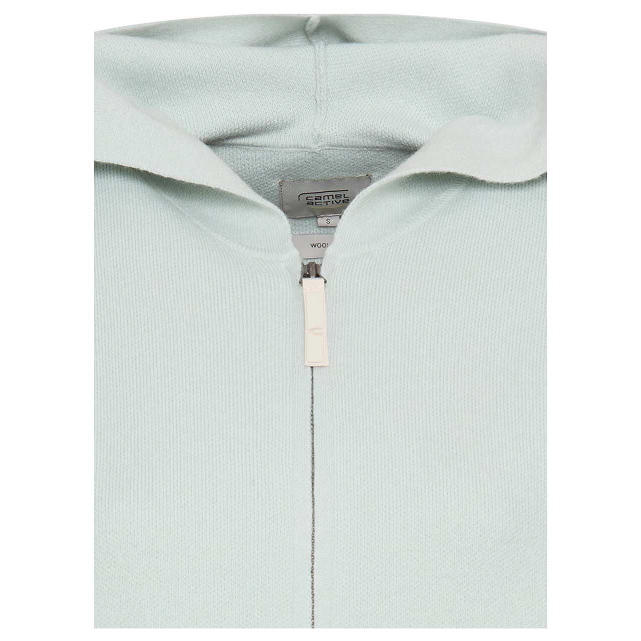 Damen Strickjacke von Camel active in Mintgrün, detaillierte Vorderansicht Ausschnitt