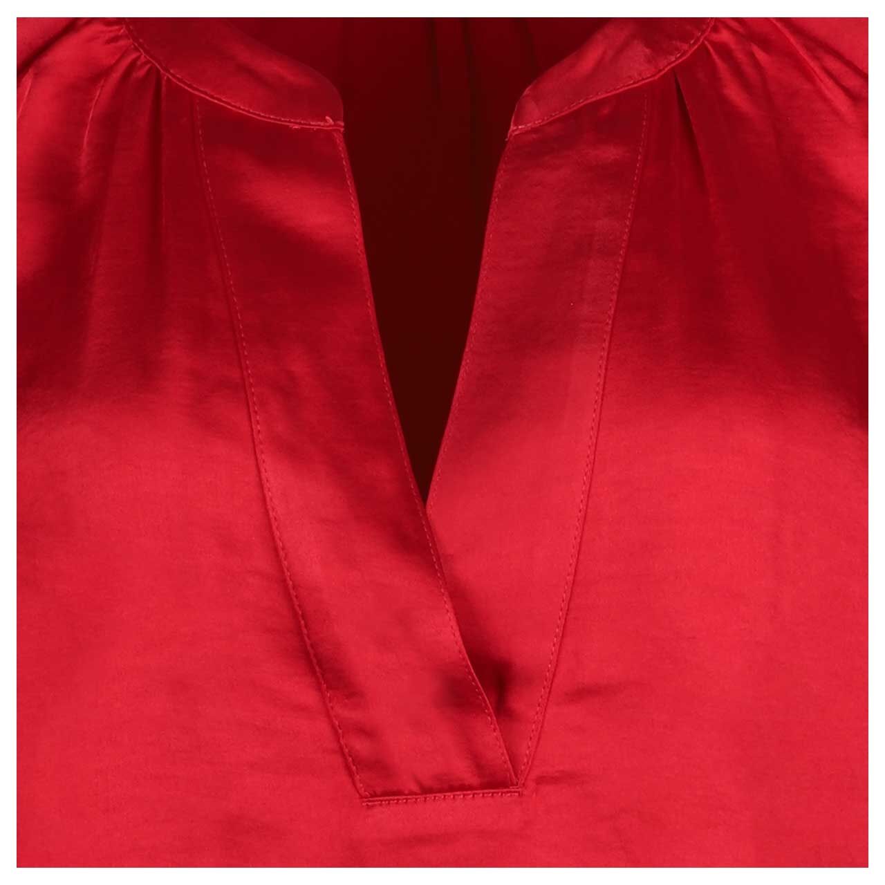 Damen Langarm Bluse von s.Oliver in Rot, Detailansicht Ausschnitt