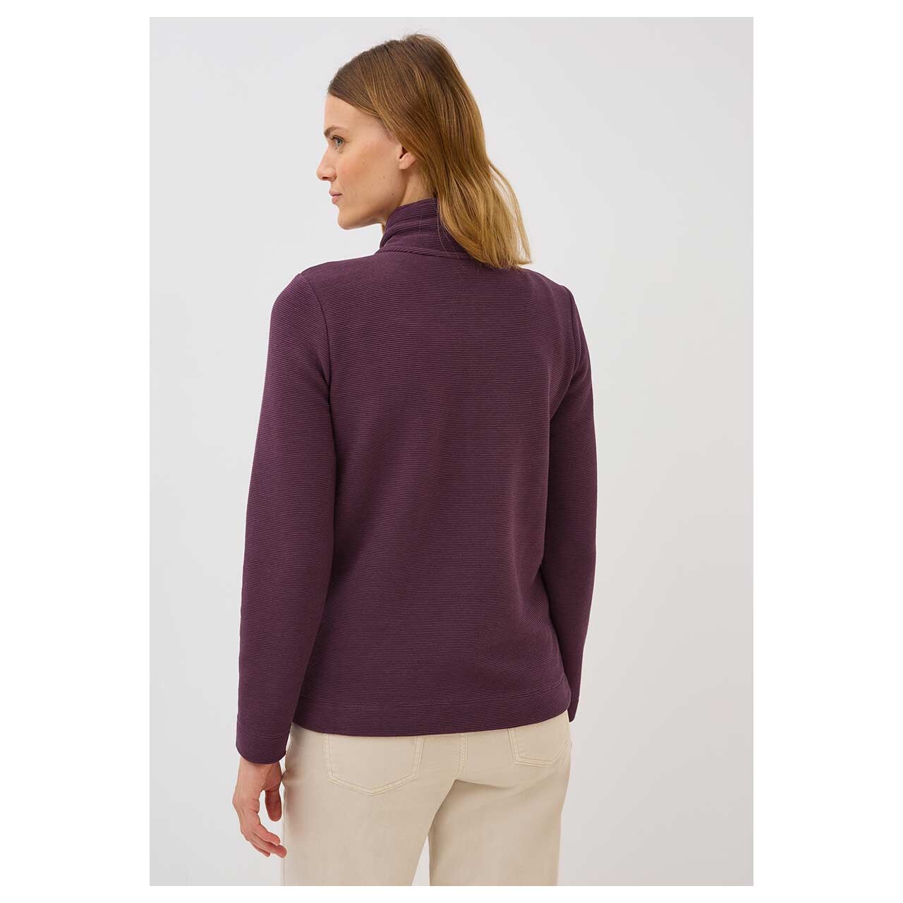Damen Shirtjacke Ottoman von Cecil in Burgunderrot, Rückansicht mit Model