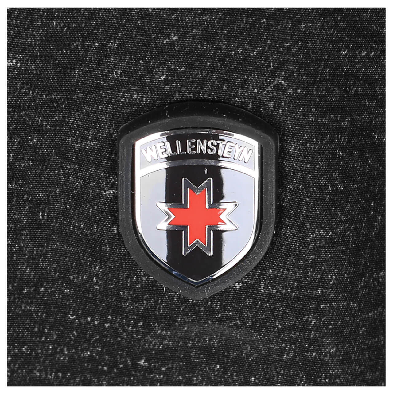 wellensteyn-jacke-yoga-918-blackmelange-detail Damen Softshell Jacke Yoga von Wellensteyn in Schwarz meliert, Detailansicht Logo