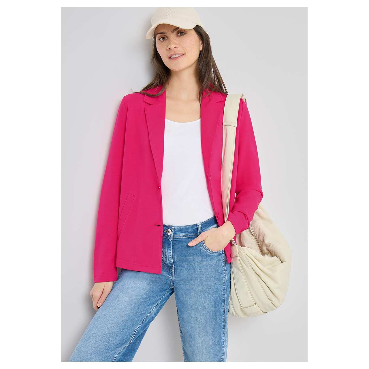 Damen Sweat Blazer Welt Pockets von Cecil in Pink, Vorderansicht am Model