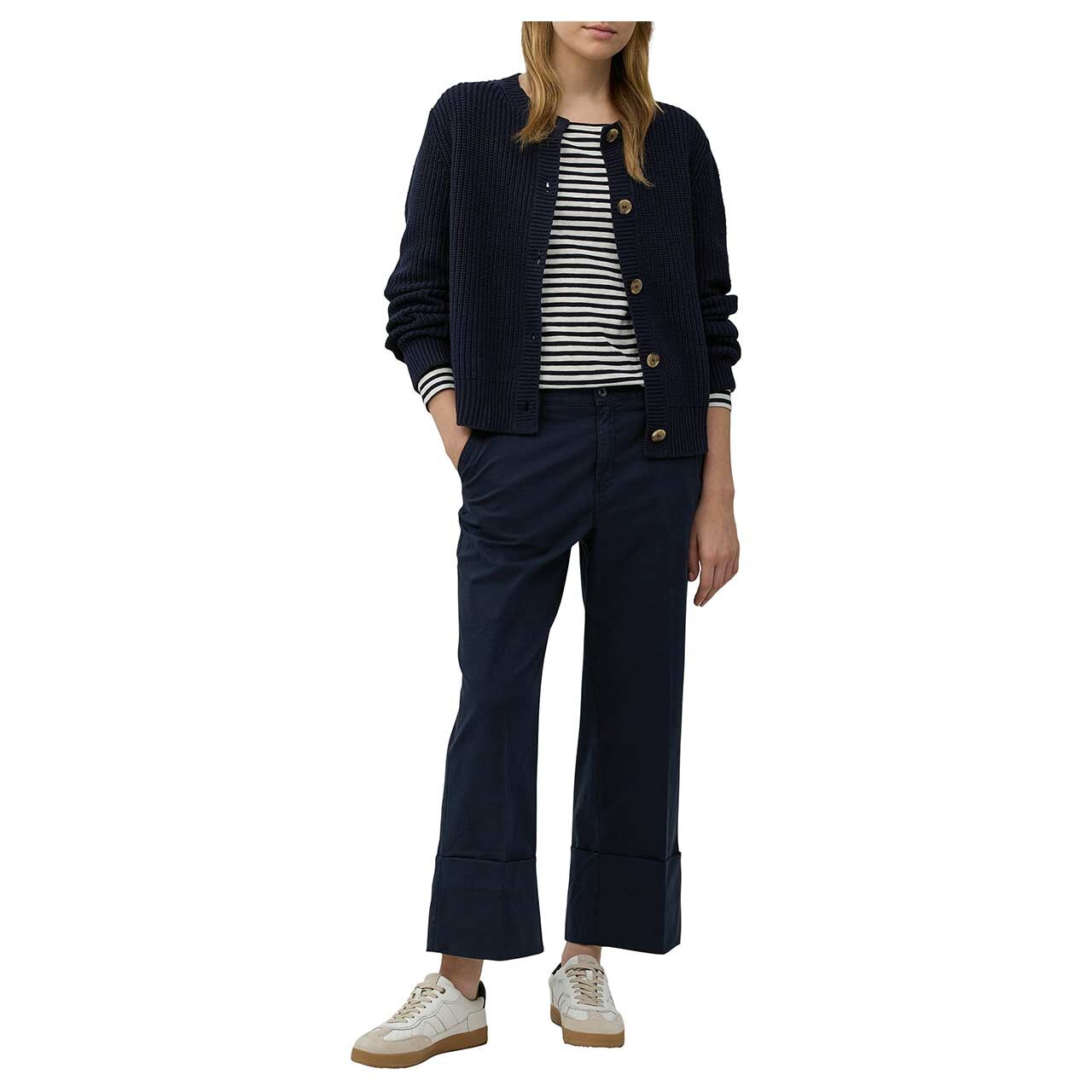 Damen Culotte 7/8 Hose von s.Oliver in Dunkelblau, Ganzkörperansicht am Model