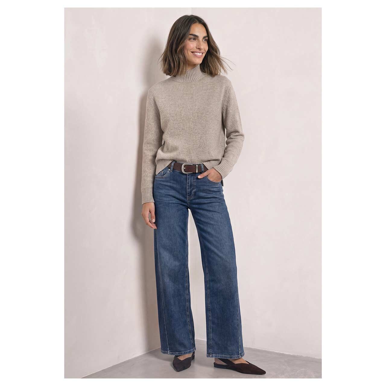 Damen Pullover Cosy Mouliné von Street One in Beige meliert, Ganzkörperansicht am Model