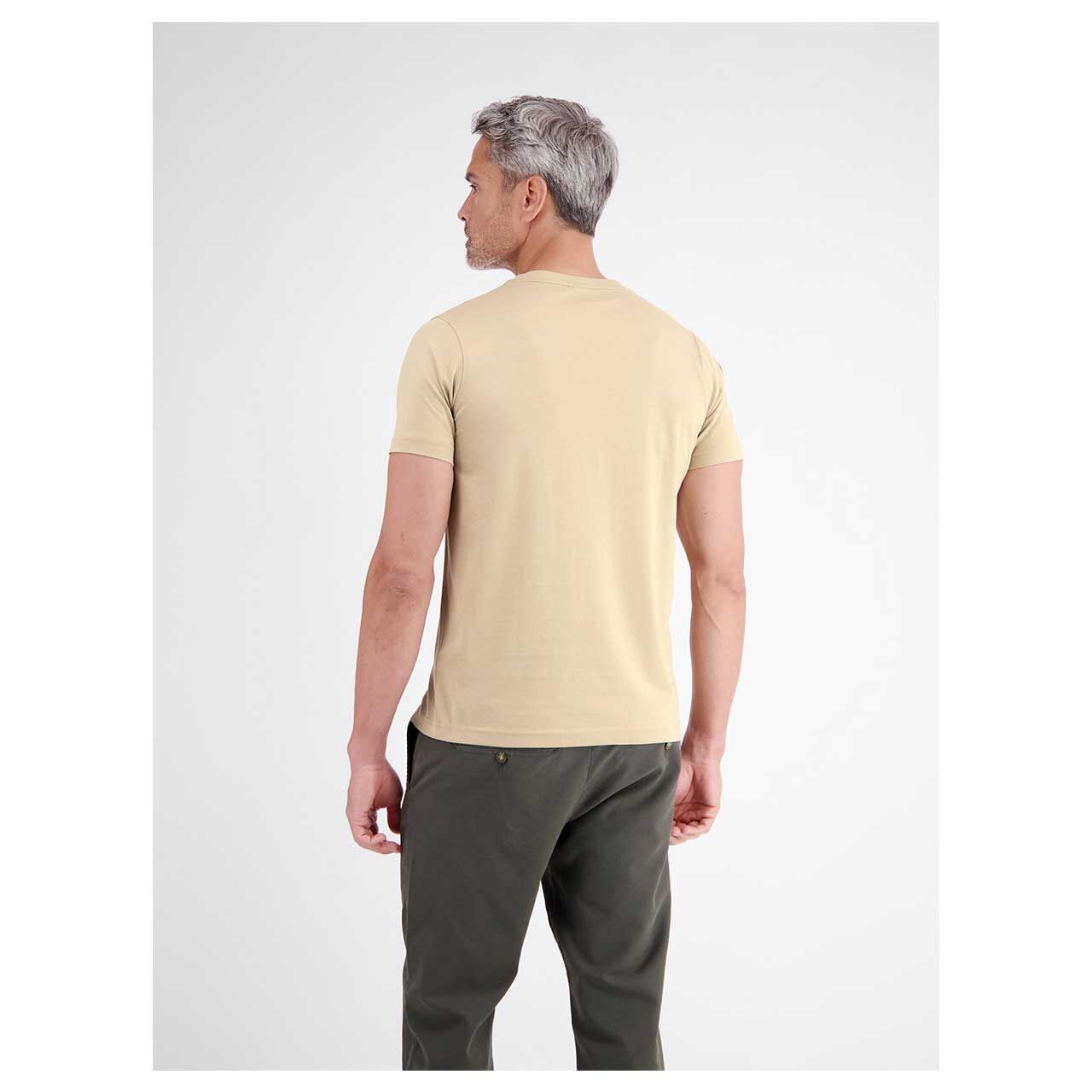 Herren T-Shirt von Lerros in Beige, Rückansicht am Model
