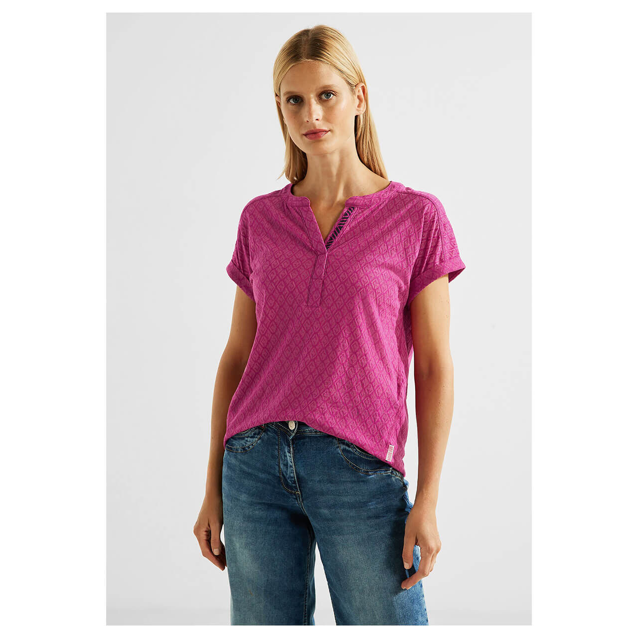 Cecil Minimal Rhombus T-Shirt cool pink