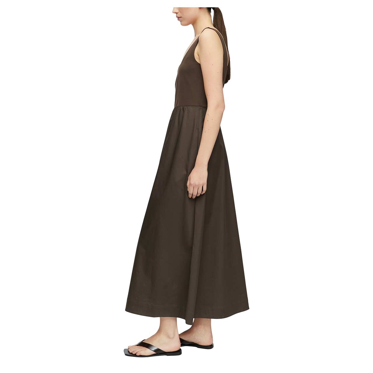 Damen Trägerkleid von Comma in Dunkelbraun, Seitenansicht am Model