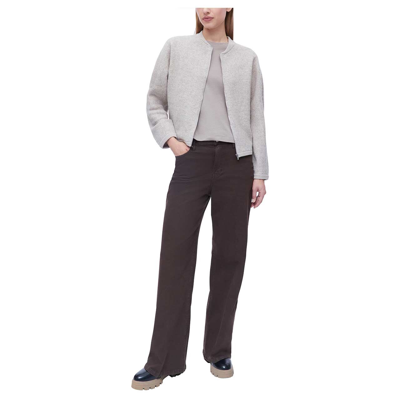Damen Strickjacke von s.Oliver in Beige meliert, Ganzkörperansicht am Model