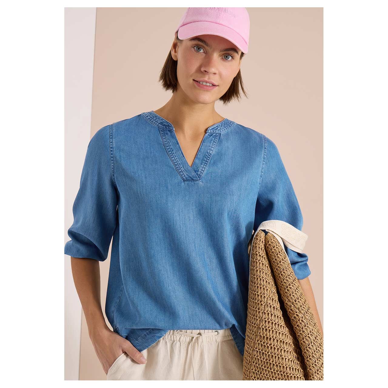 Damen 3/4 Arm Bluse Denim Look von Cecil in Blau angewaschen, Vorderansicht am Model