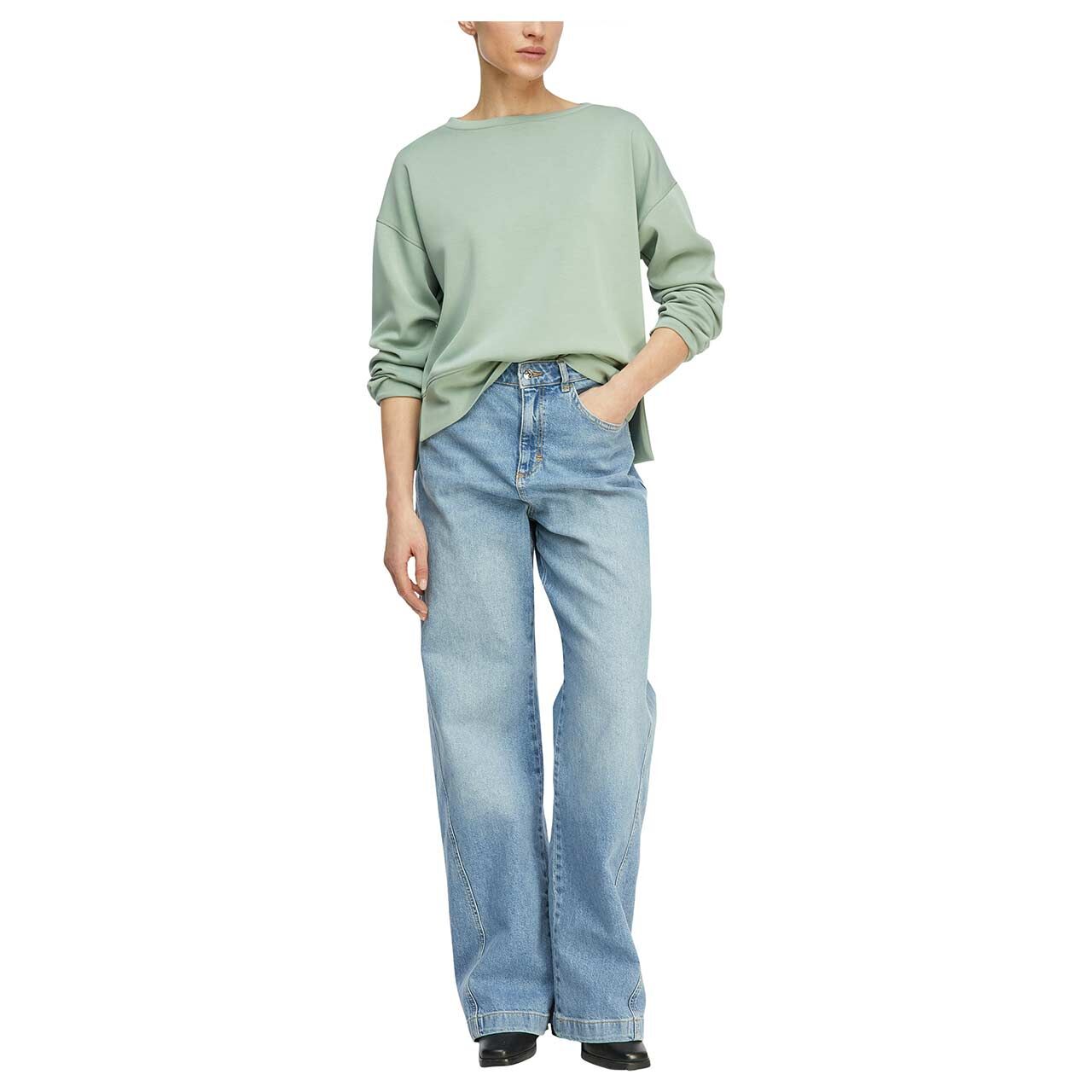 Damen Sweatshirt von Comma in Grün, Ganzkörperansicht Model