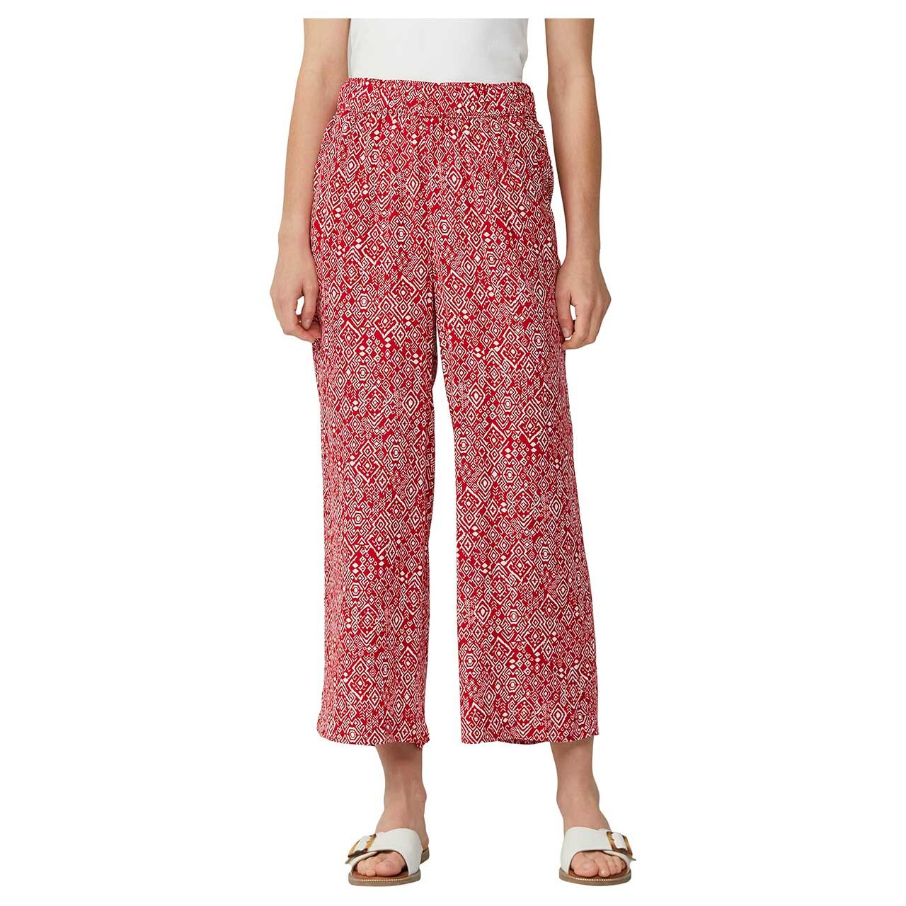 Damen 3/4 Hose von s.Oliver in Rot mit Print, Nahansicht am Modell