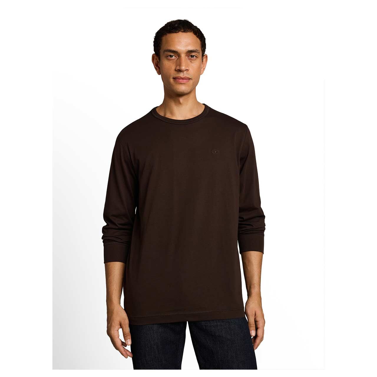 Herren Langarm Shirt von Tom Tailor in Dunkelbraun, Vorderansicht am Model