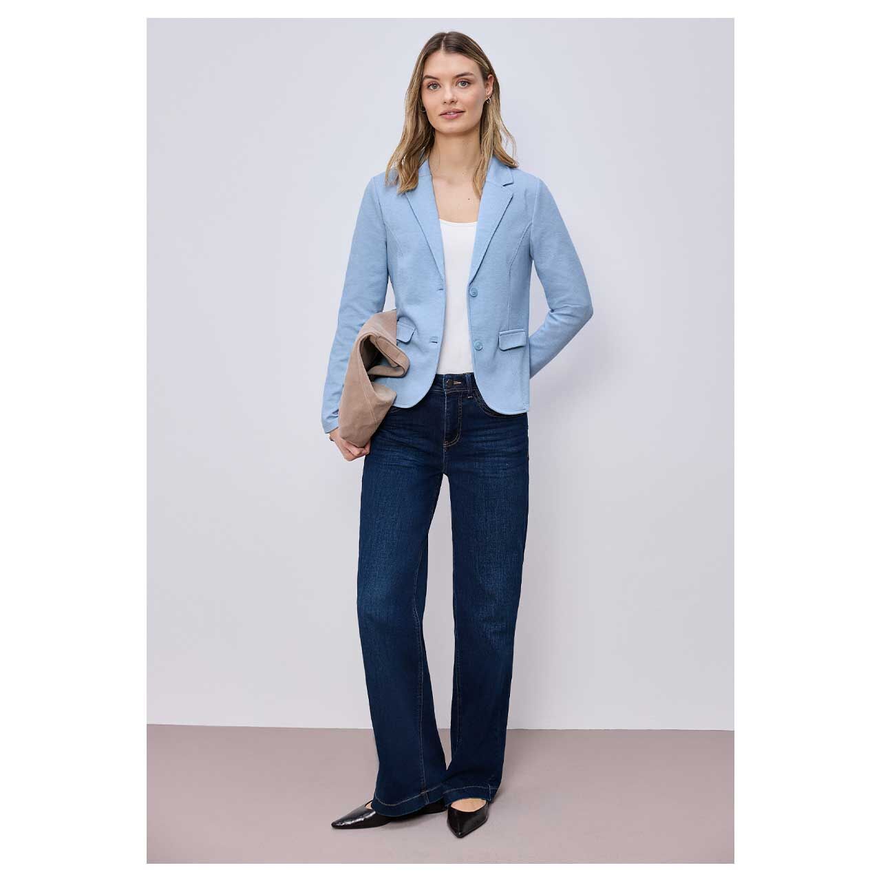 Damen Blazer Basic von Street One in Hellblau meliert, Ganzkörperansicht am Model
