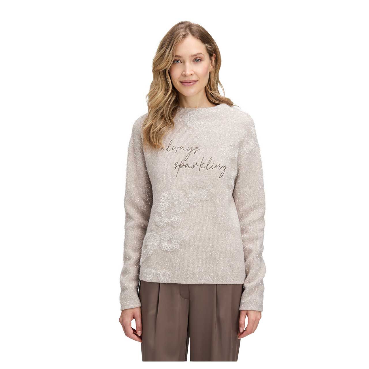 Damenpullover von Betty Barclay in Beige, Vorderansicht am Model