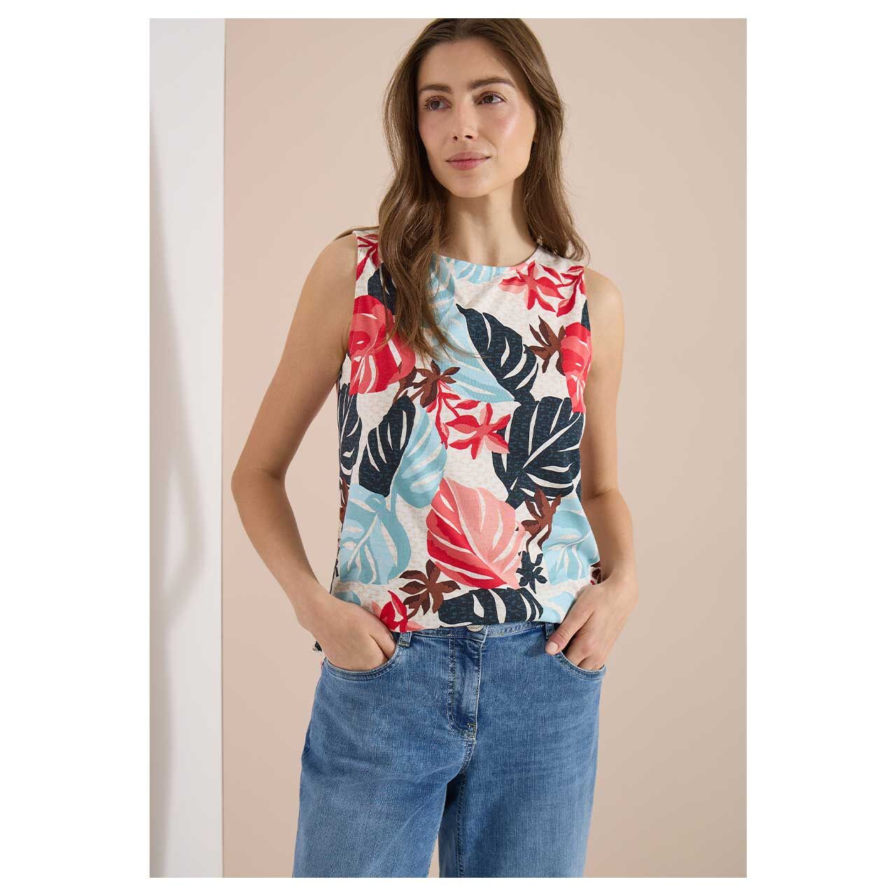 Damen Top Big Allover Print von Cecil in Hellbeige mit Print, Vorderansicht am Model