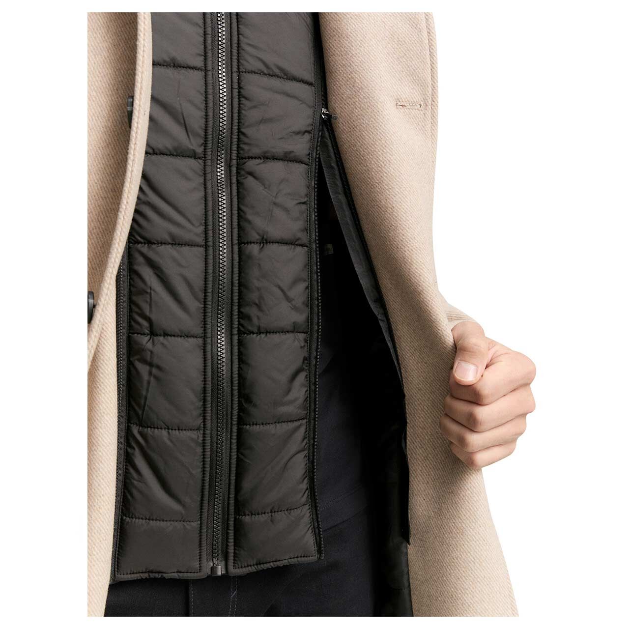 Herren Mantel Wool Coat 2 in 1 von Tom Tailor in Beige mit Print, Detailansicht am Model