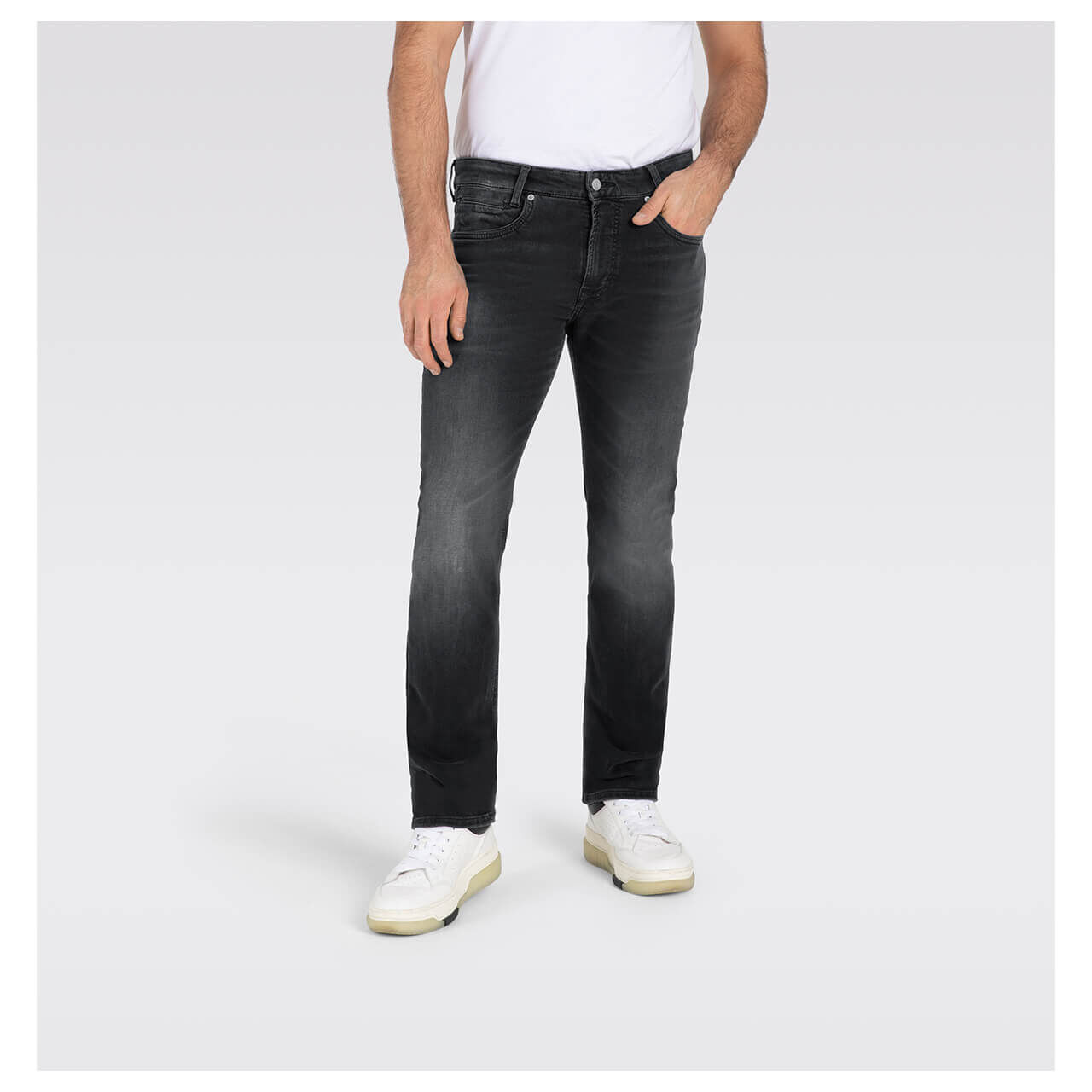 MAC Jeans Arne Pipe in Schwarz kaufen H996