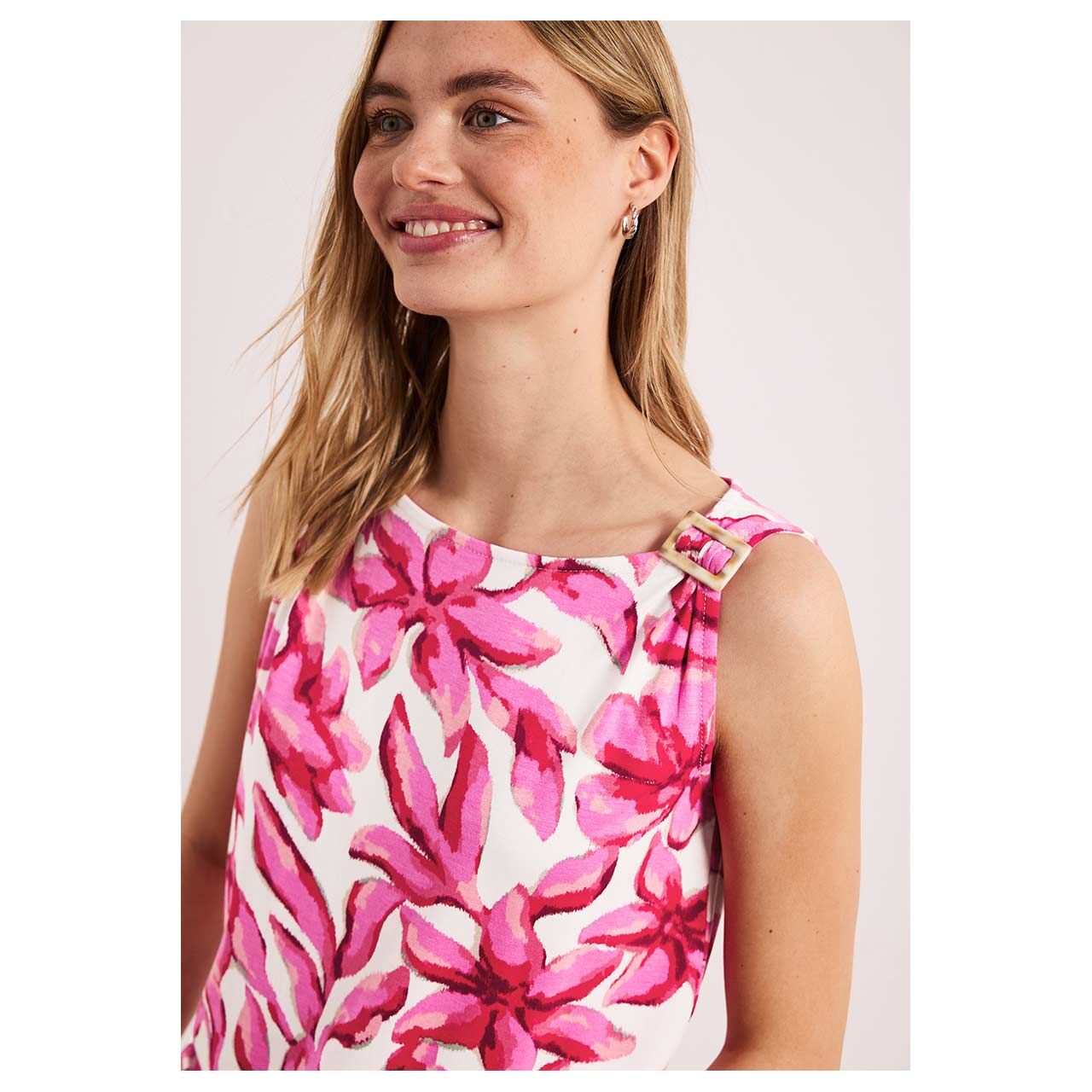 Damen Top Jersey von Street One in Weiß mit Print, Ganzkörperansicht am Model