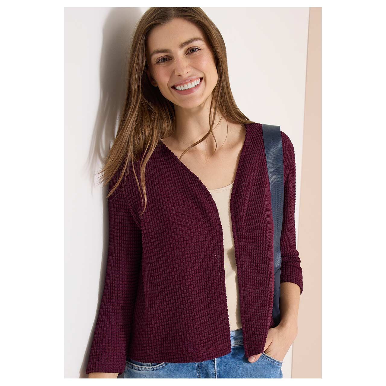 Damen 3/4 Arm Strickjacke Ajour Knit Open Jacket von Cecil in Lila, Vorderansicht am Model
