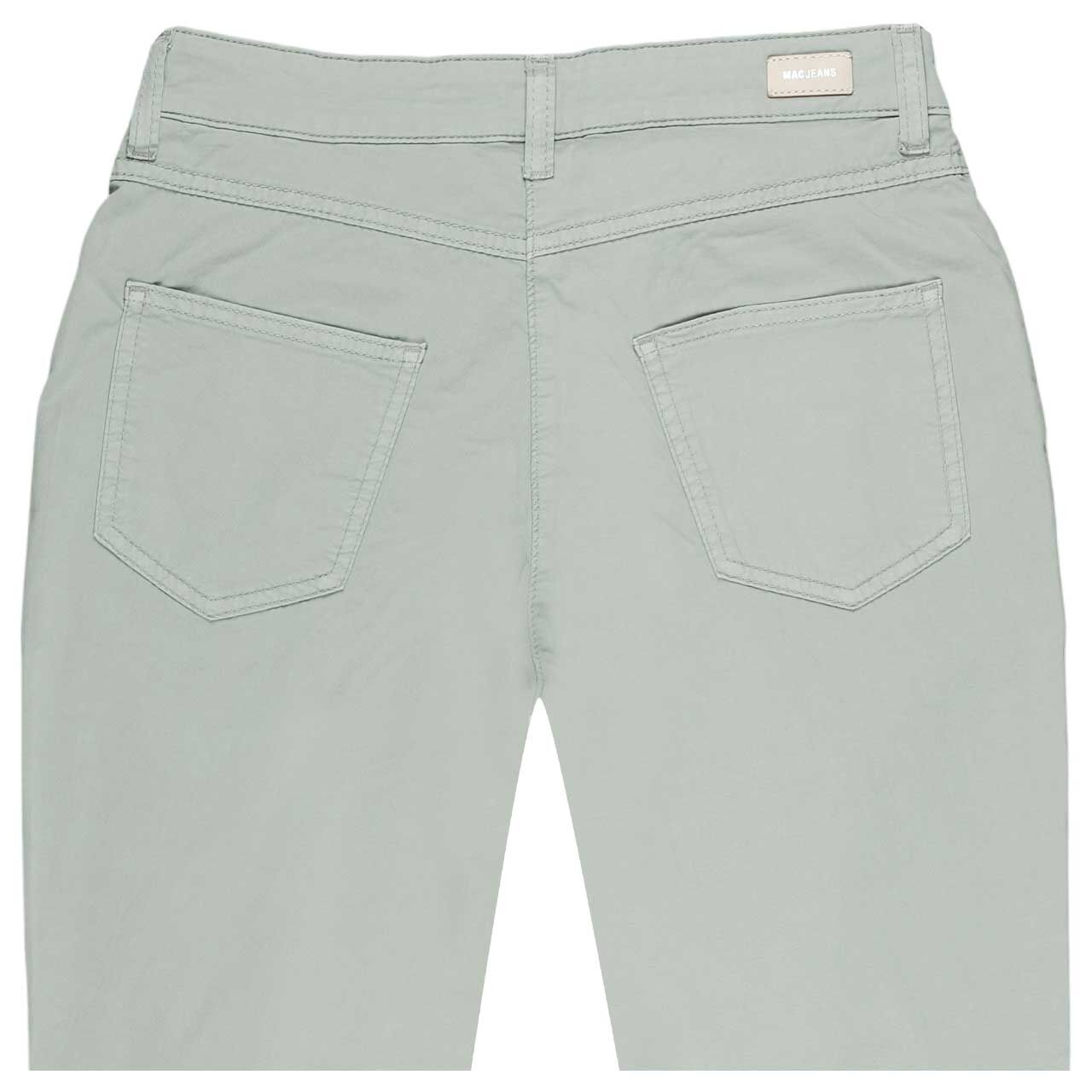 Detailansicht der Rückseite der Damen 7/8 Baumwollhose Melanie von MAC in Grau-Grün