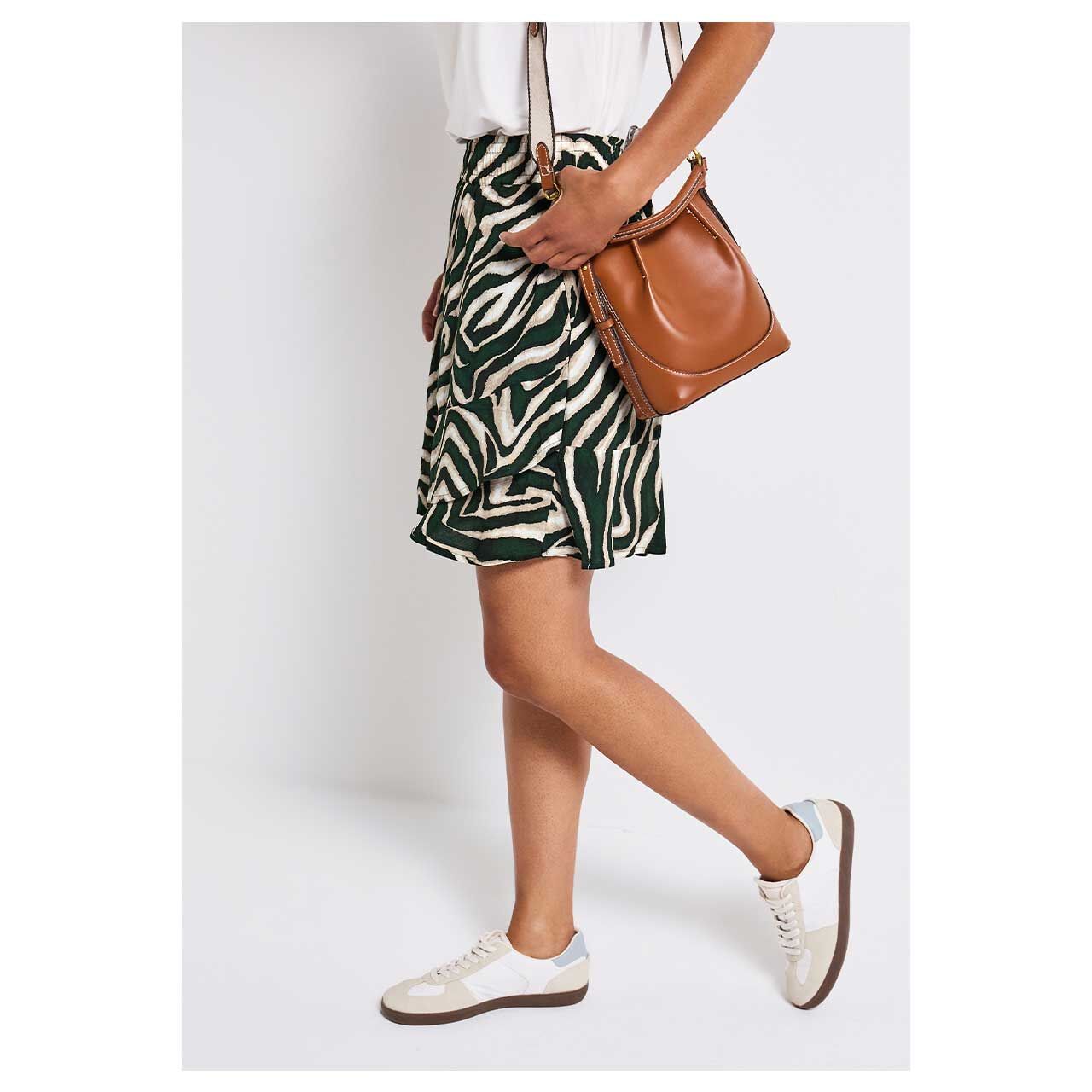 Damen Volant Skort von Street One in Dunkelgrün mit Print, Seitenansicht