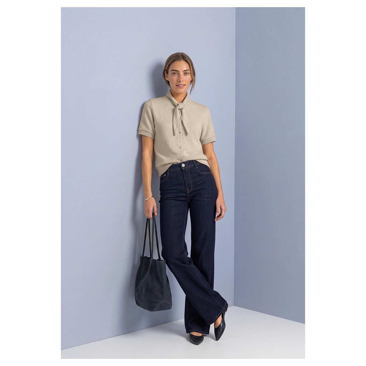 Damen Kurzarm Strickjacke Short Shawl Collar von Street One in Beige meliert, Ganzkörperansicht am Model