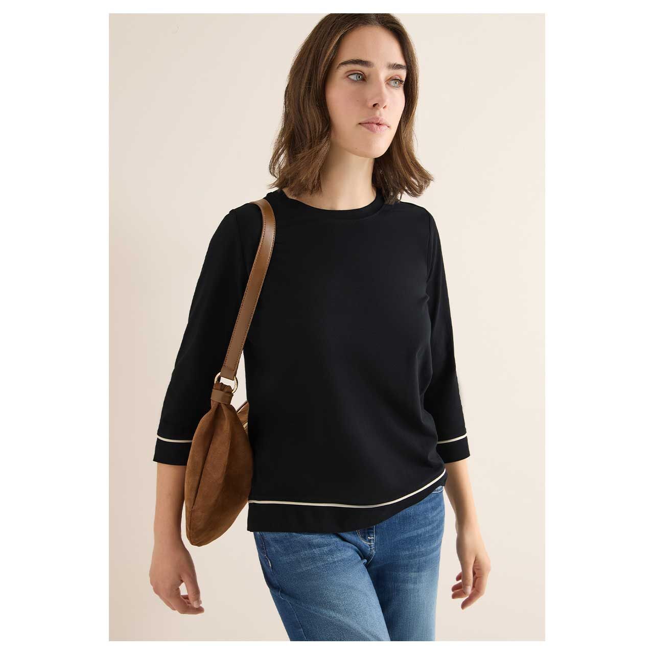 Damen 3/4 Arm Shirt Piping Detail Round Neck von Cecil in Schwarz, Seitenansicht am Model