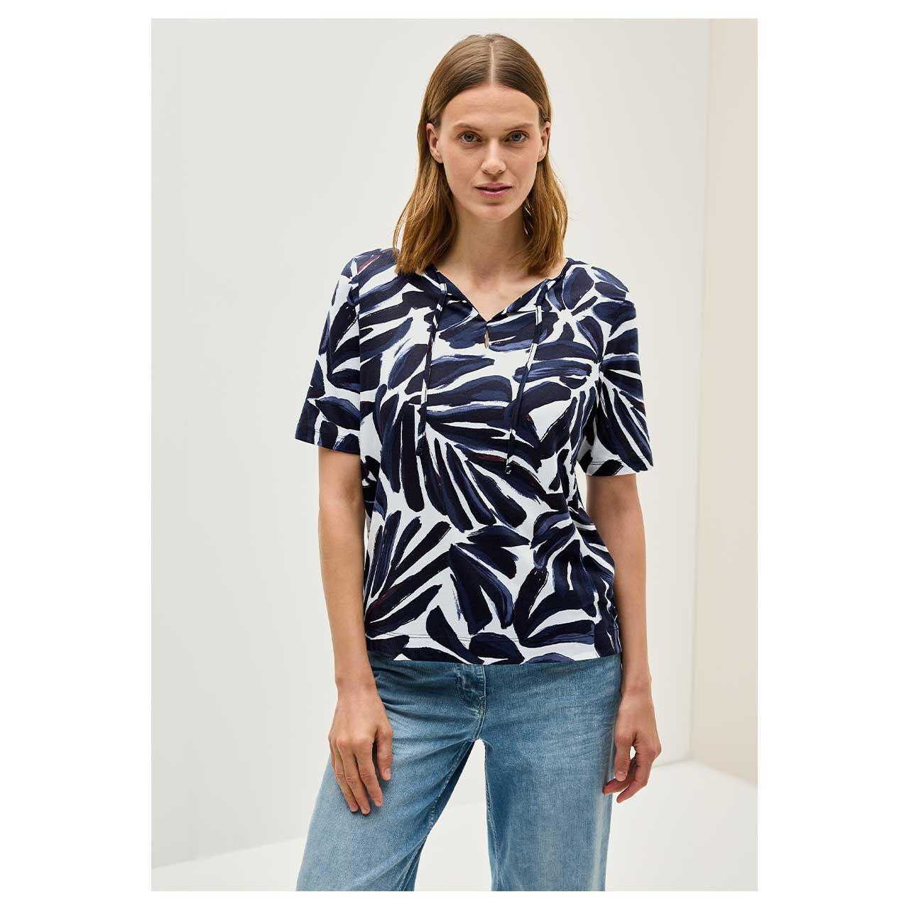 Damen T-Shirt Big Leaf Tunic von Cecil in Dunkelblau mit Print, Vorderansicht am Modell