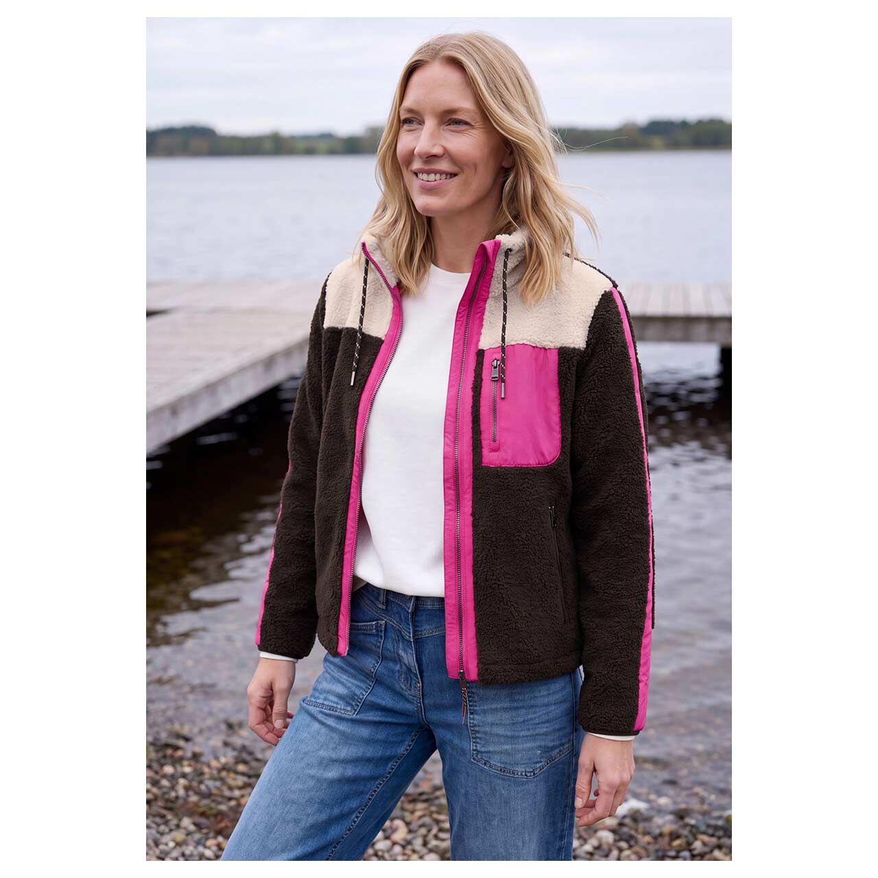 Damen Teddyjacke Matmix von Cecil in Dunkelbraun-Pink, Vorderansicht am Model