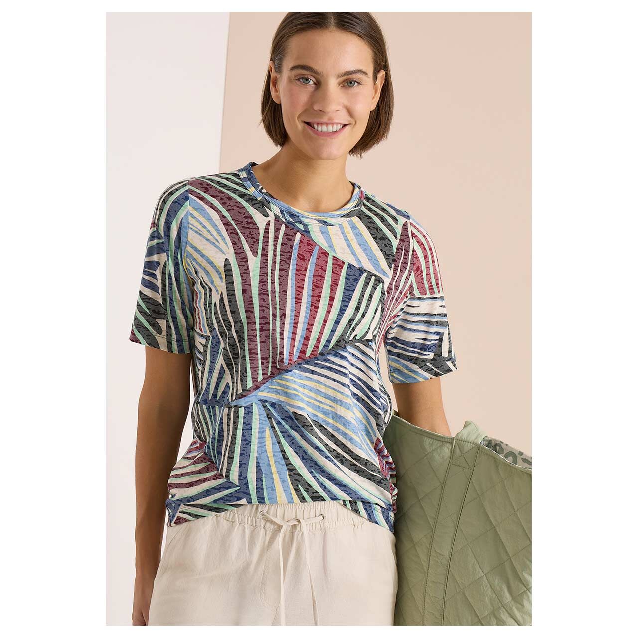 Damen T-Shirt Multi Burn Out von Cecil in Grün mit Print, Vorderansicht am Model