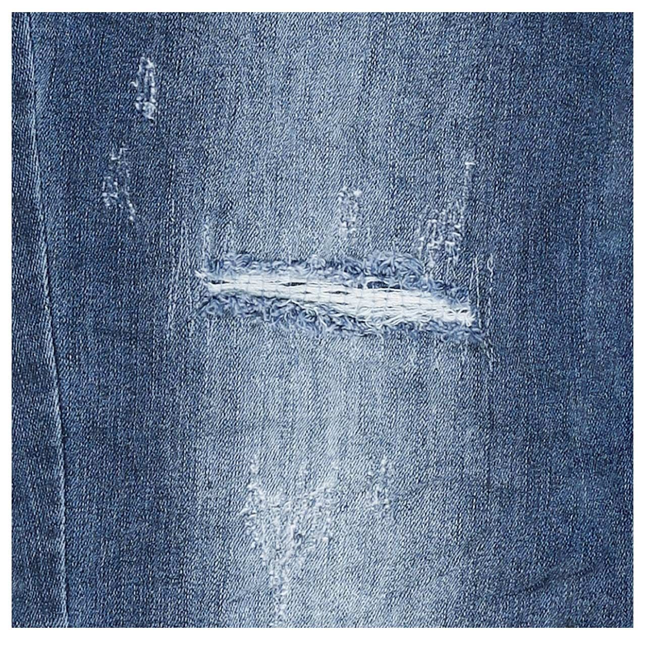 Damen Ankle Jeans Malibu TS Cropped Stretch Denim von Buena Vista in Blau angewaschen mit Destroyed-Effekten, Detailansicht Destroyed-Effekt
