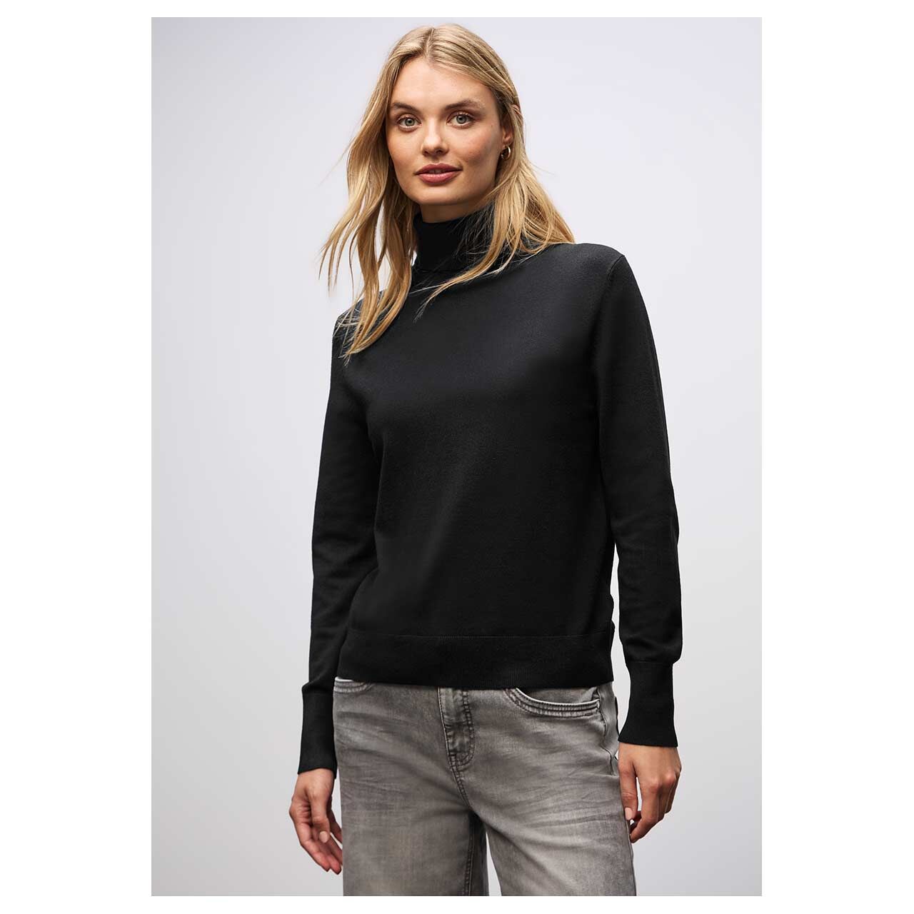 Damen Rollkragen Pullover Basic Roll-Neck von Street One in Schwarz, Vorderansicht am Model