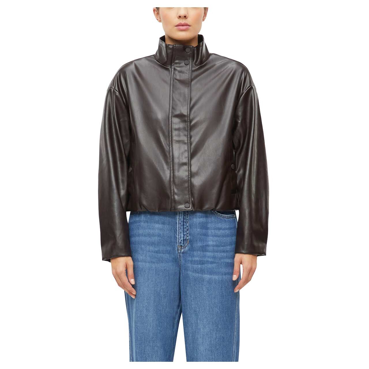Damen Lederjacke von s.Oliver in Dunkelbraun, Vorderansicht am Model