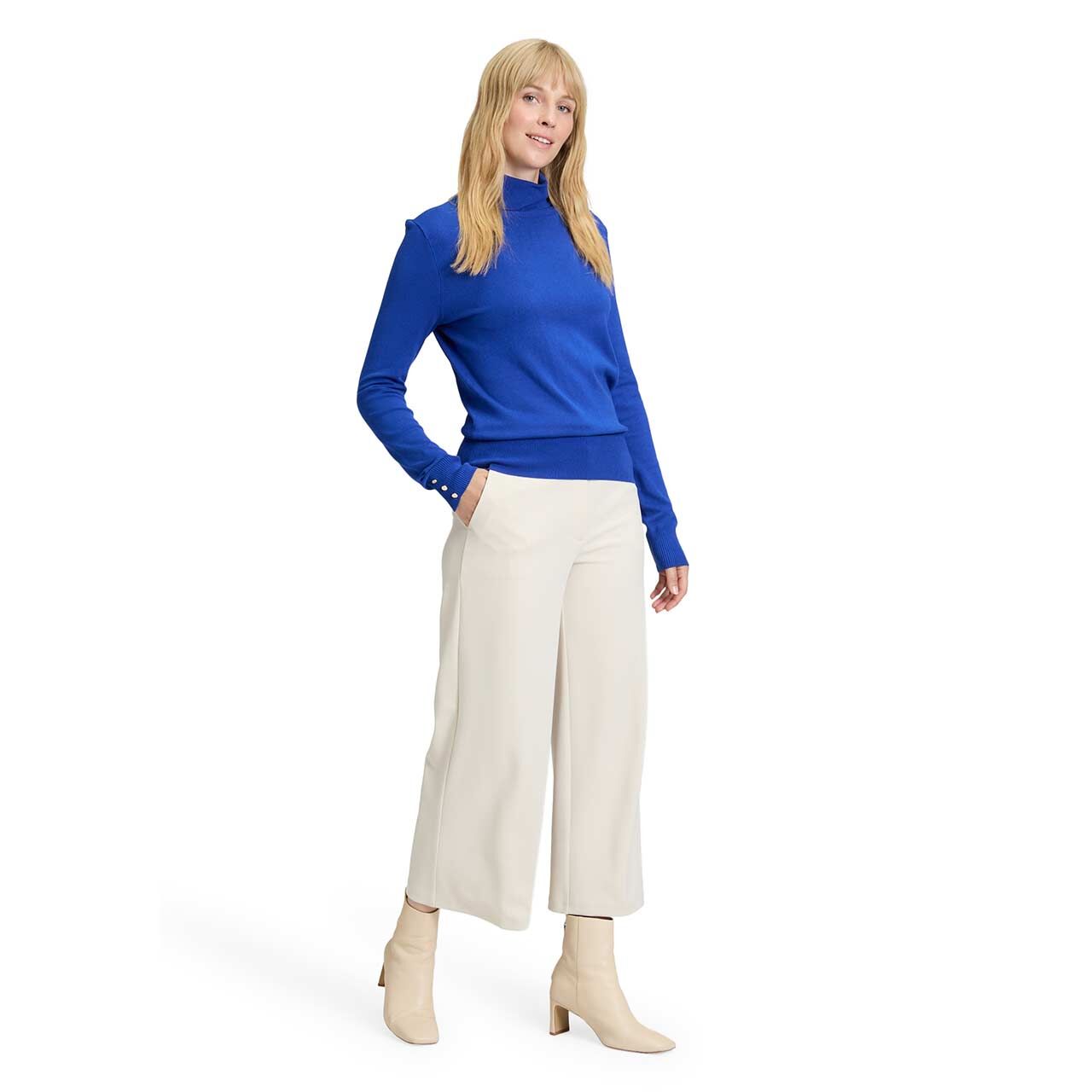 Damen Rollkragen Pullover von Betty Barclay in Royalblau, Ganzkörperansicht am Model