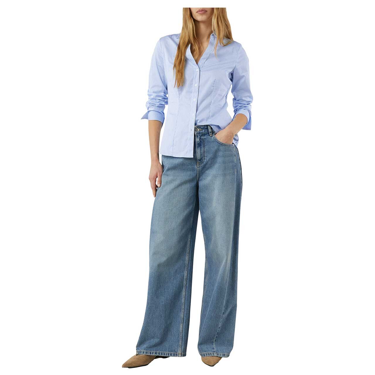 Damen Langarm Bluse von Comma in Blau gestreift, Ganzkörperansicht am Model