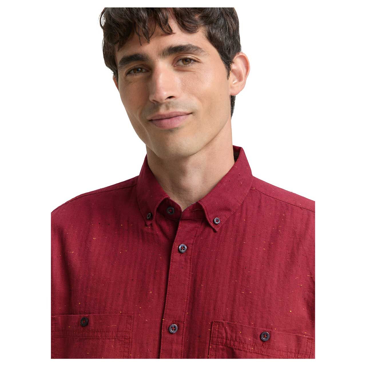 Herren Hemd von Tom Tailor in Rot meliert, Detailansicht am Model hinten