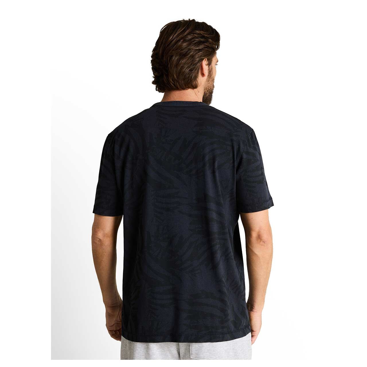 Herren T-Shirt von Tom Tailor in Dunkelblau mit Print, Rückansicht am Model