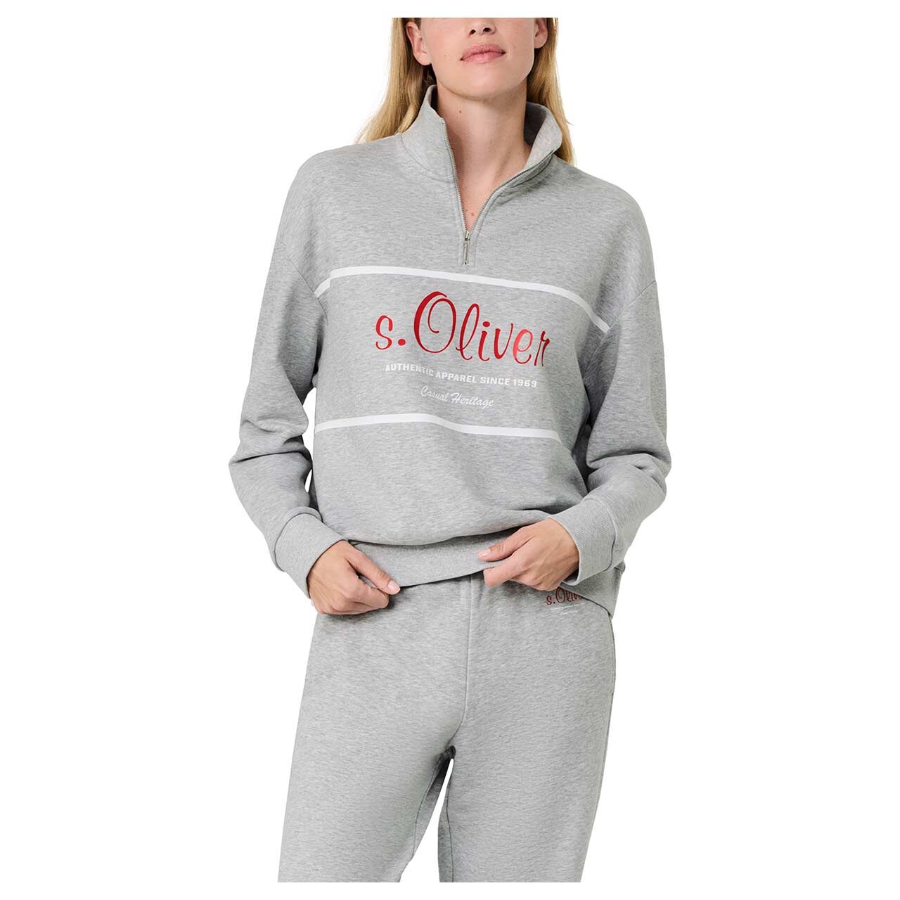 s.Oliver Damen Sweatshirt Troyer in Hellgrau mit Print, Vorderansicht am Model