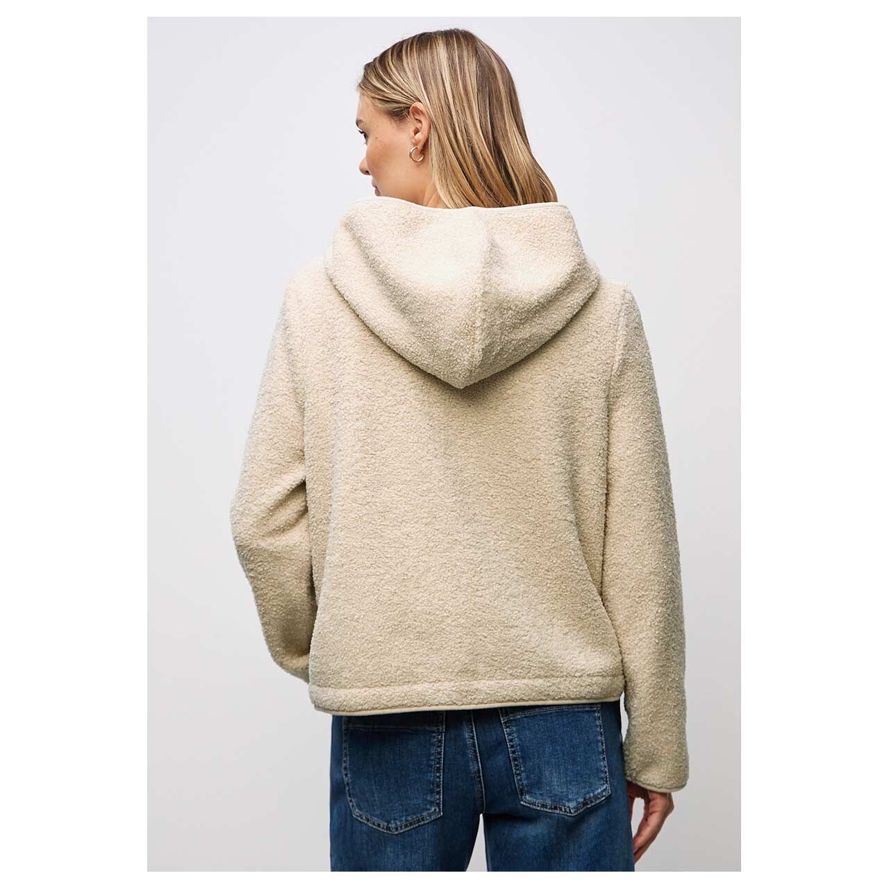 Damen Teddyjacke Hood Jacket von Street One in Hellbeige, Rückansicht am Model