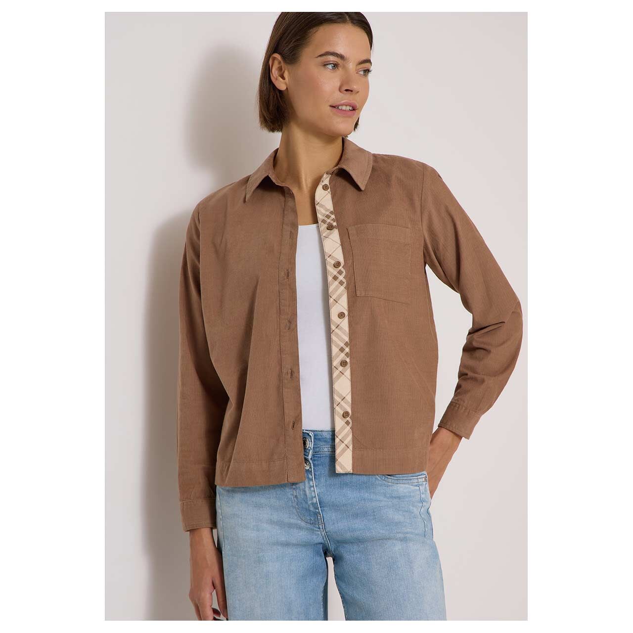 Damen Langarm Cord Bluse Corduroy von Cecil in Braun, Vorderansicht am Model