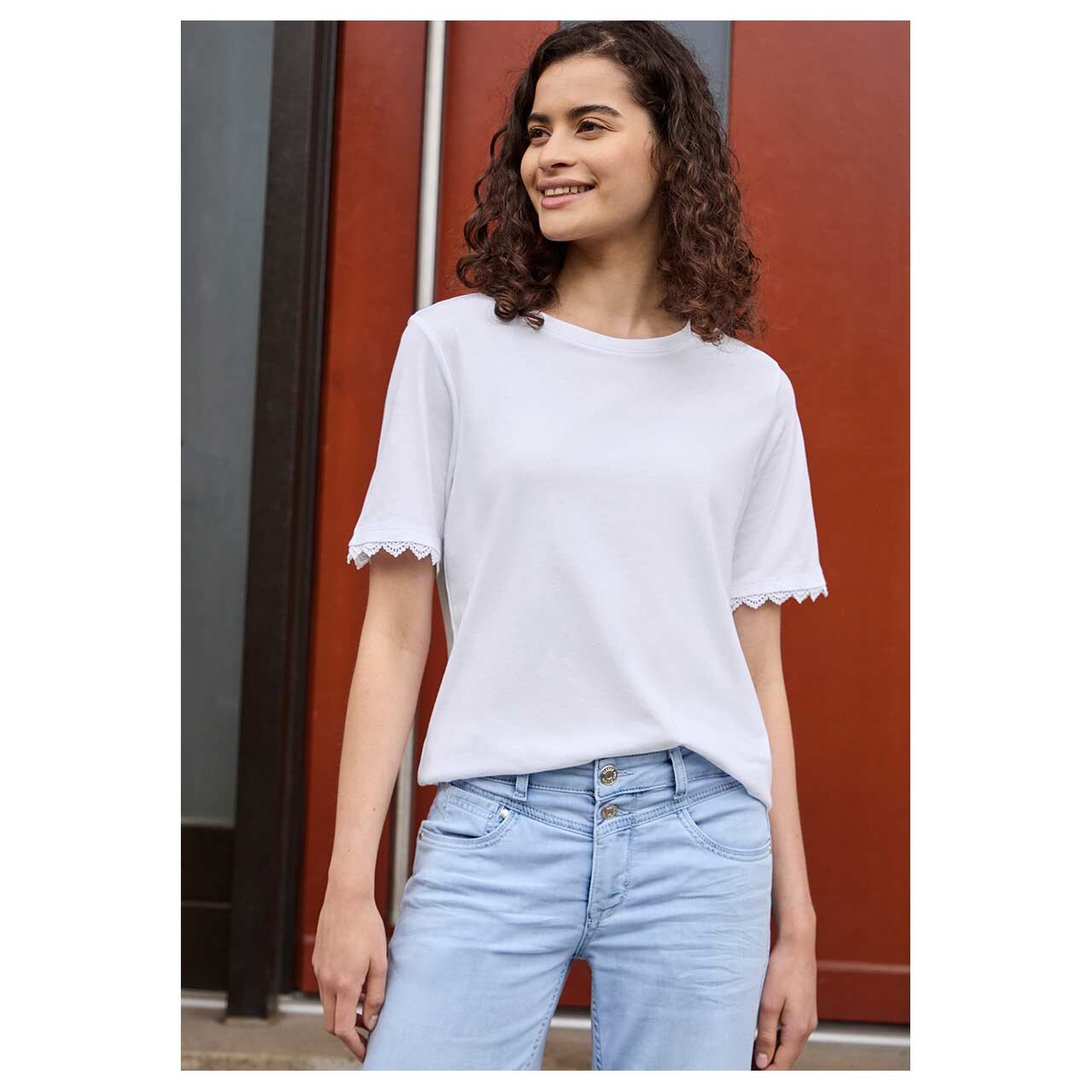 Damen T-Shirt Crochet von Street One Studio in Weiß, Vorderansicht am Model