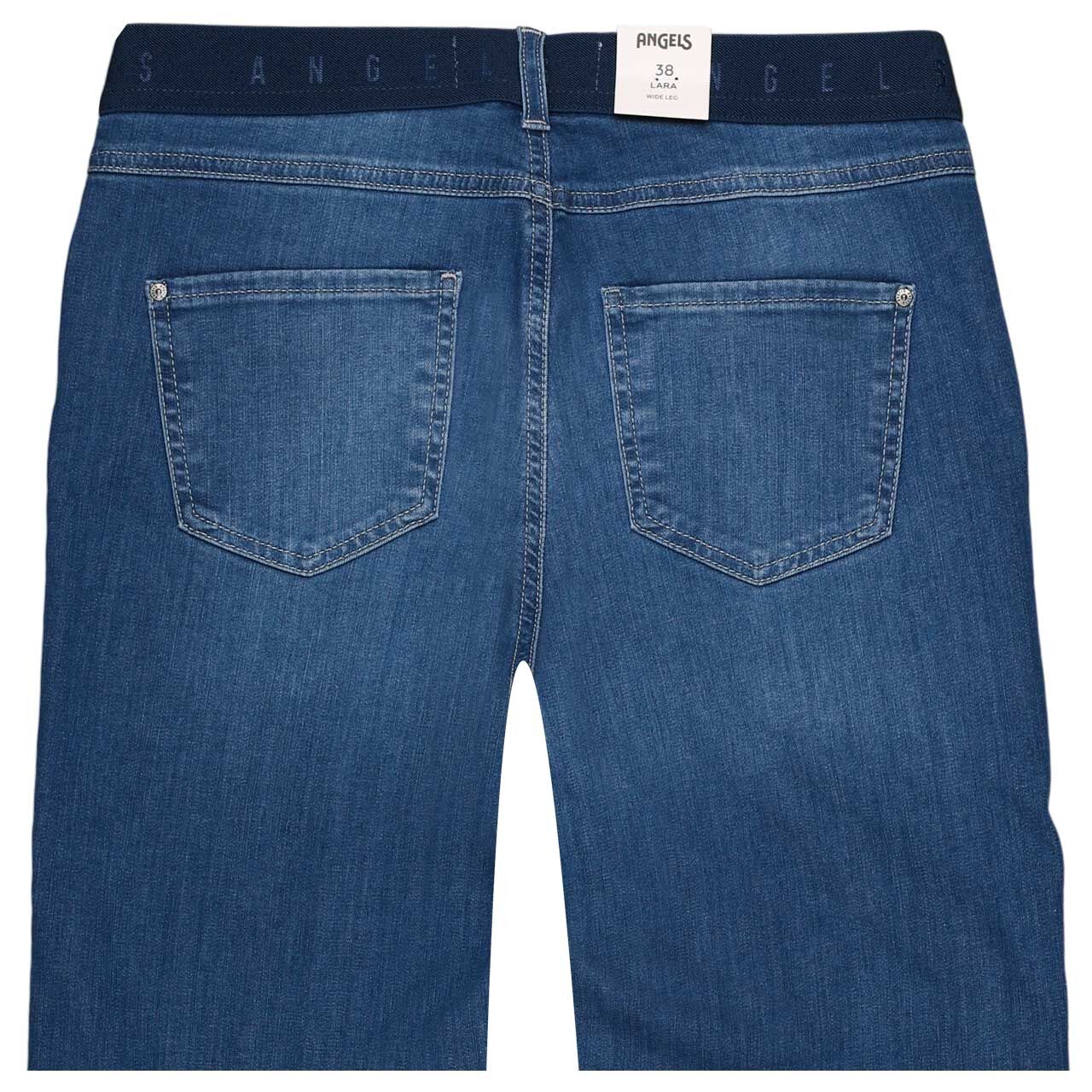 Damenjeans Lara von Angels in Blau angewaschen, detaillierte Rückansicht