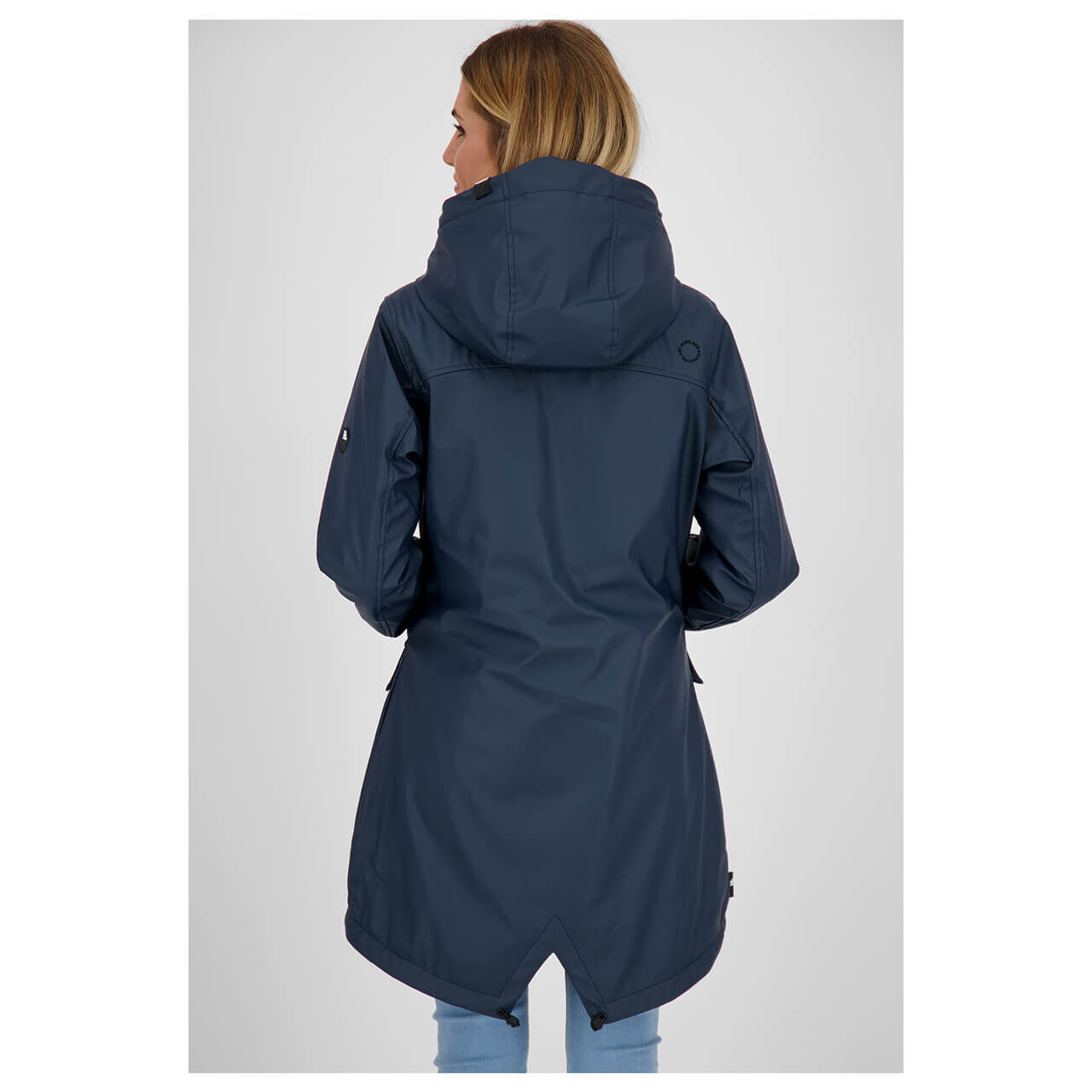 alifeandkickin-jacke-audrey-raincoat-marine-5500-hinten Alife and Kickin Audrey Raincoat Jacke für Damen in Dunkelblau, FarbNr.: 5500