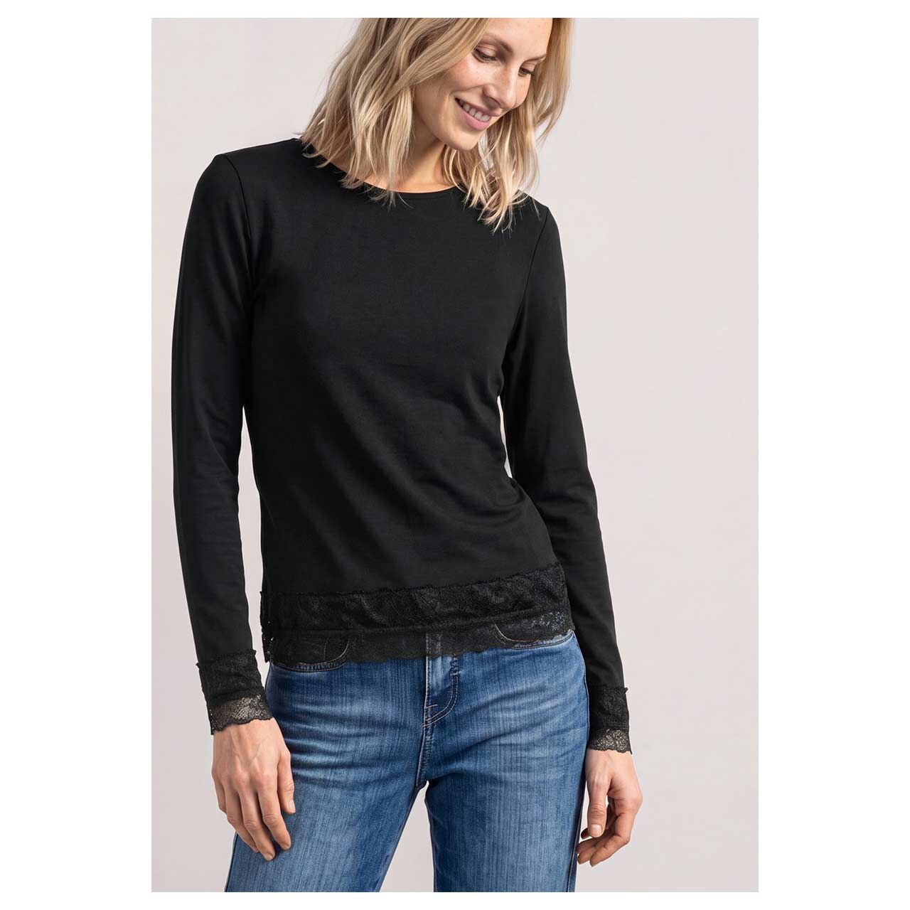 Damen Langarm Shirt Basic Lace Cuffs von Street One in Schwarz, Vorderansicht am Model