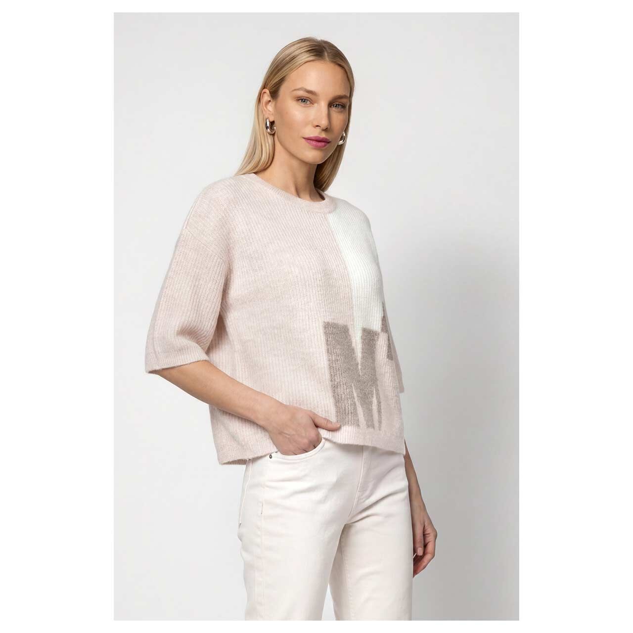 Damen Kurzarm Pullover von Monari in Rosa, Vorderansicht am Model